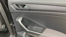 Volkswagen T-Roc 1.6 TDI SE 5dr Diesel Hatchback